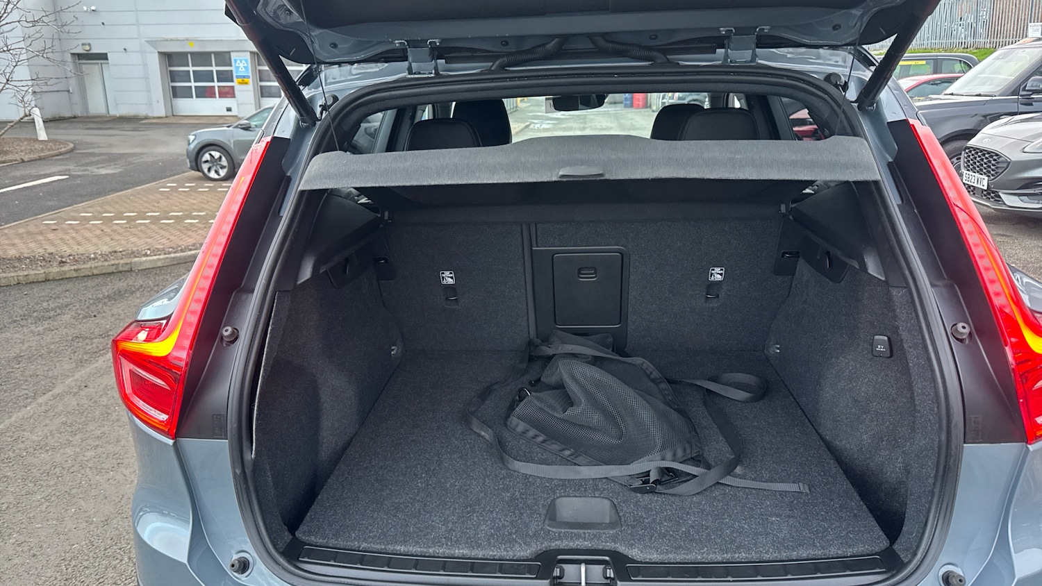 Used Volvo XC40 2021 for sale - 76625617: Photo 4