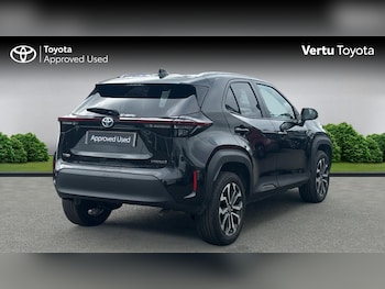 Used Toyota Yaris Cross 2022 for sale - 75512206: Photo