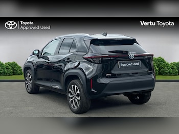 Used Toyota Yaris Cross 2022 for sale - 75512206: Photo