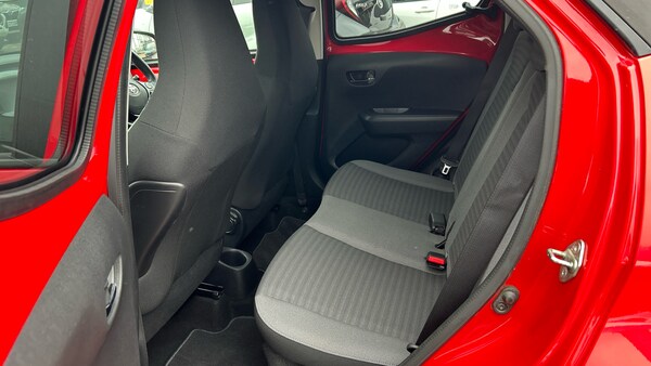 Used Toyota AYGO 2019 for sale - 76263194: Photo 13
