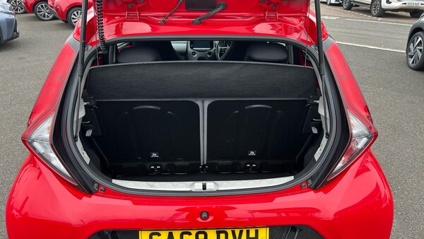 Used Toyota AYGO 2019 for sale - 76263194: Photo 14