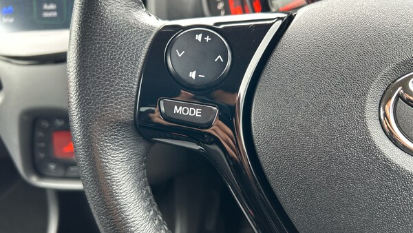 Used Toyota AYGO 2019 for sale - 76263194: Photo 31