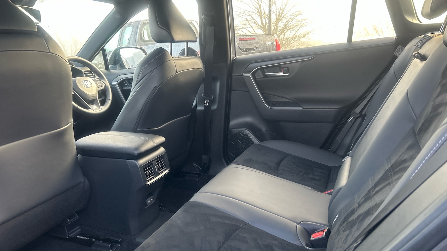 Used Toyota RAV4 2025 for sale - 76919699: Photo 13