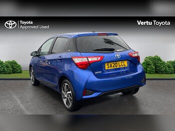 Used Toyota Yaris 2020 for sale - 77567622: Photo