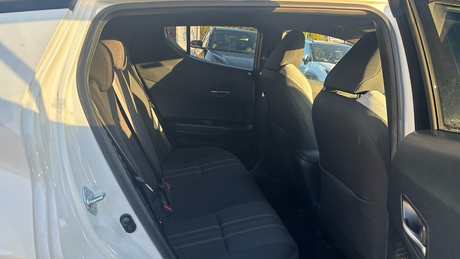 Used Toyota C-HR 2022 for sale - 75982385: Photo 12