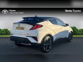 Used Toyota C-HR 2022 for sale - 75982385: Photo 2