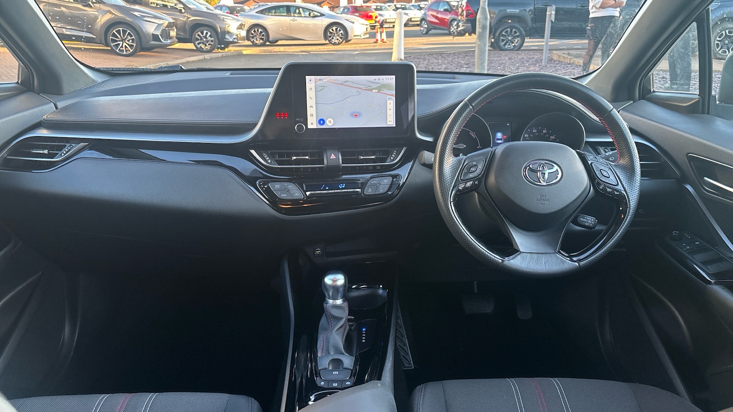 Used Toyota C-HR 2022 for sale - 75982385: Photo 5