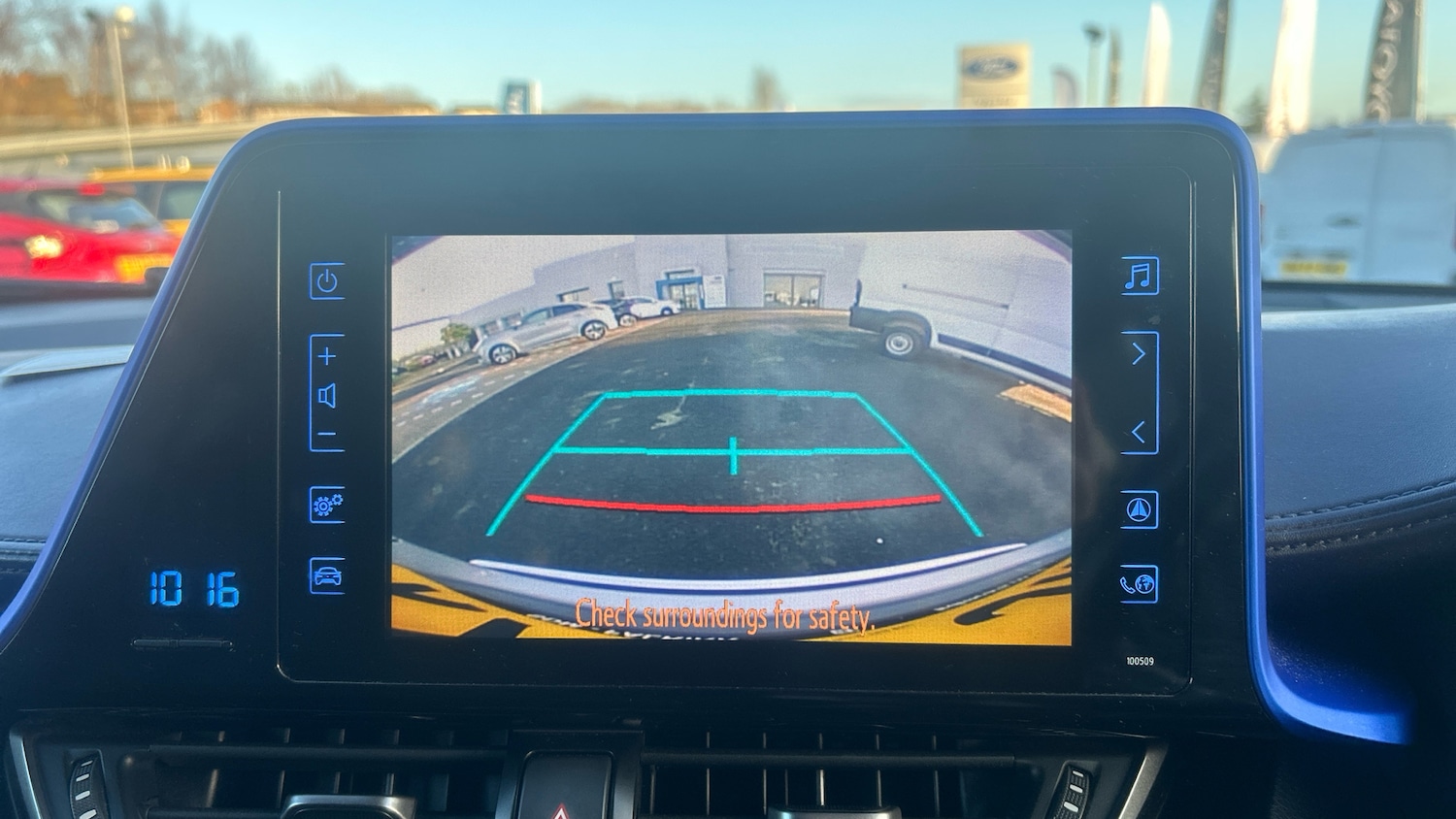 Used Toyota C-HR 2017 for sale - 77180631: Photo 26