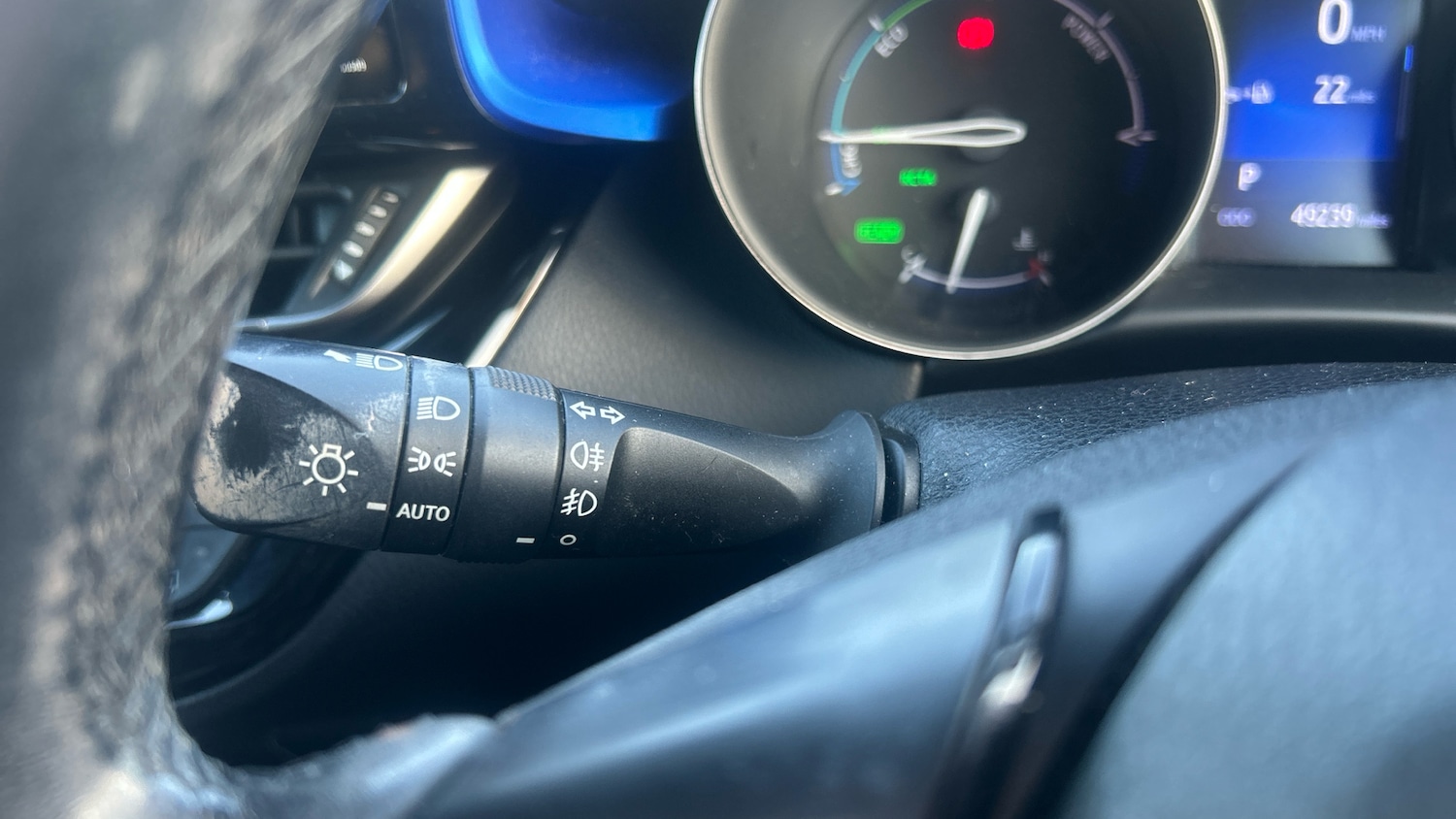 Used Toyota C-HR 2017 for sale - 77180631: Photo 35