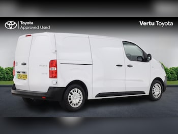 Used Toyota ProAce 2024 for sale - 77061333: Photo