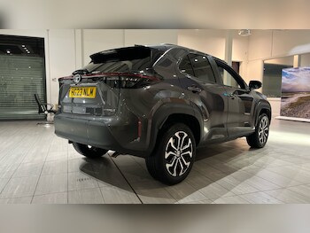 Used Toyota Yaris Cross 2023 for sale - 76428617: Photo