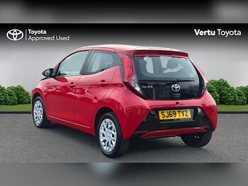 Used Toyota AYGO 2019 for sale - 77871898: Photo