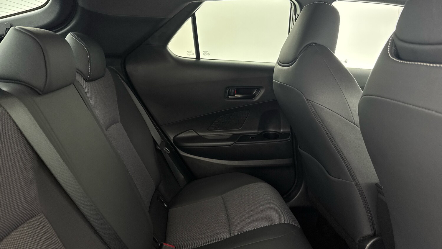 Used Toyota C-HR 2024 for sale - 78108134: Photo 12