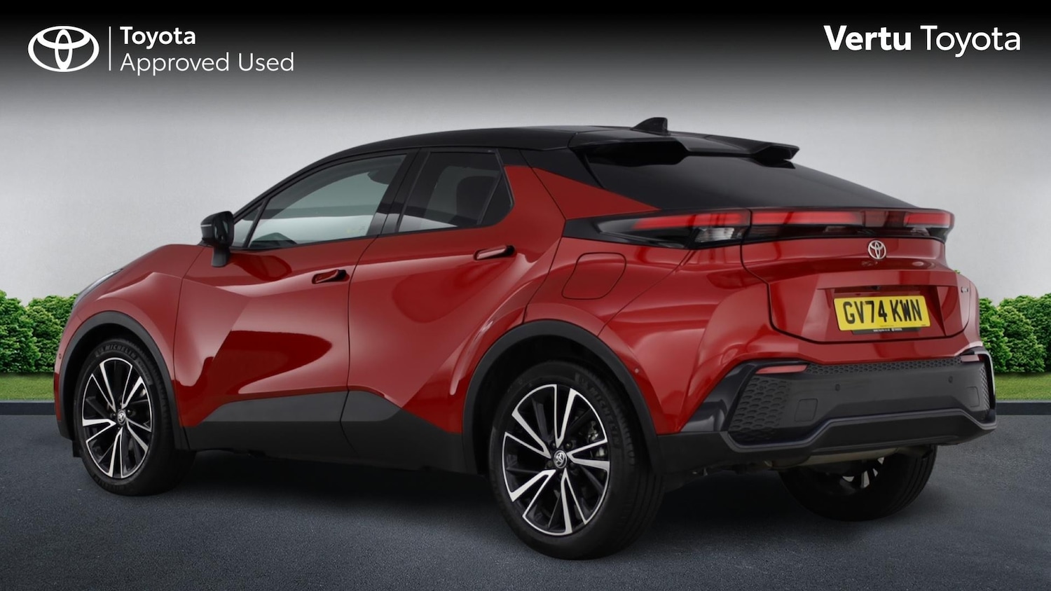 Used Toyota C-HR 2024 for sale - 78108134: Photo 4