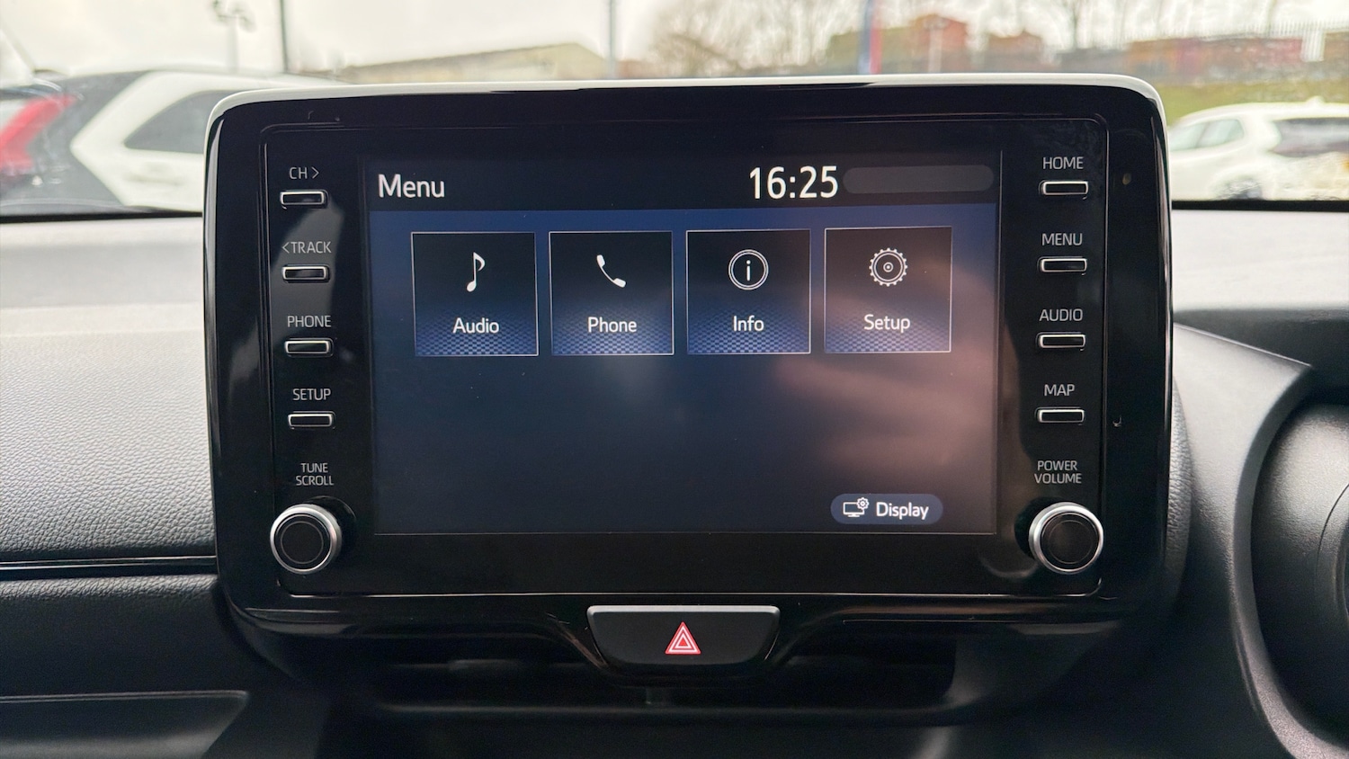 Used Toyota Yaris 2023 for sale - 77591297: Photo 25