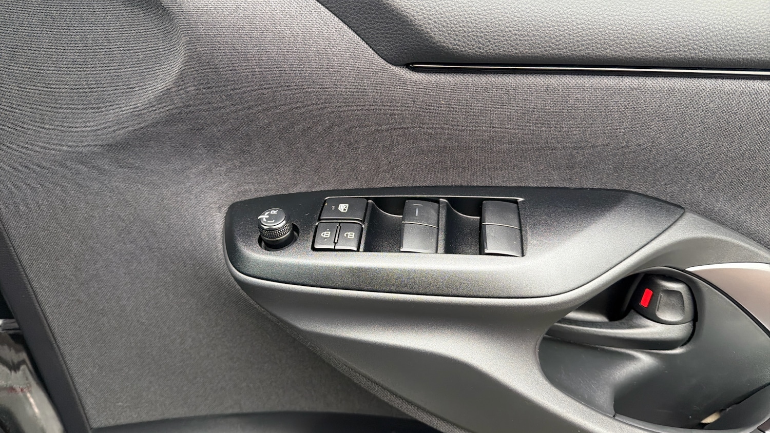 Used Toyota Yaris 2023 for sale - 77591297: Photo 29