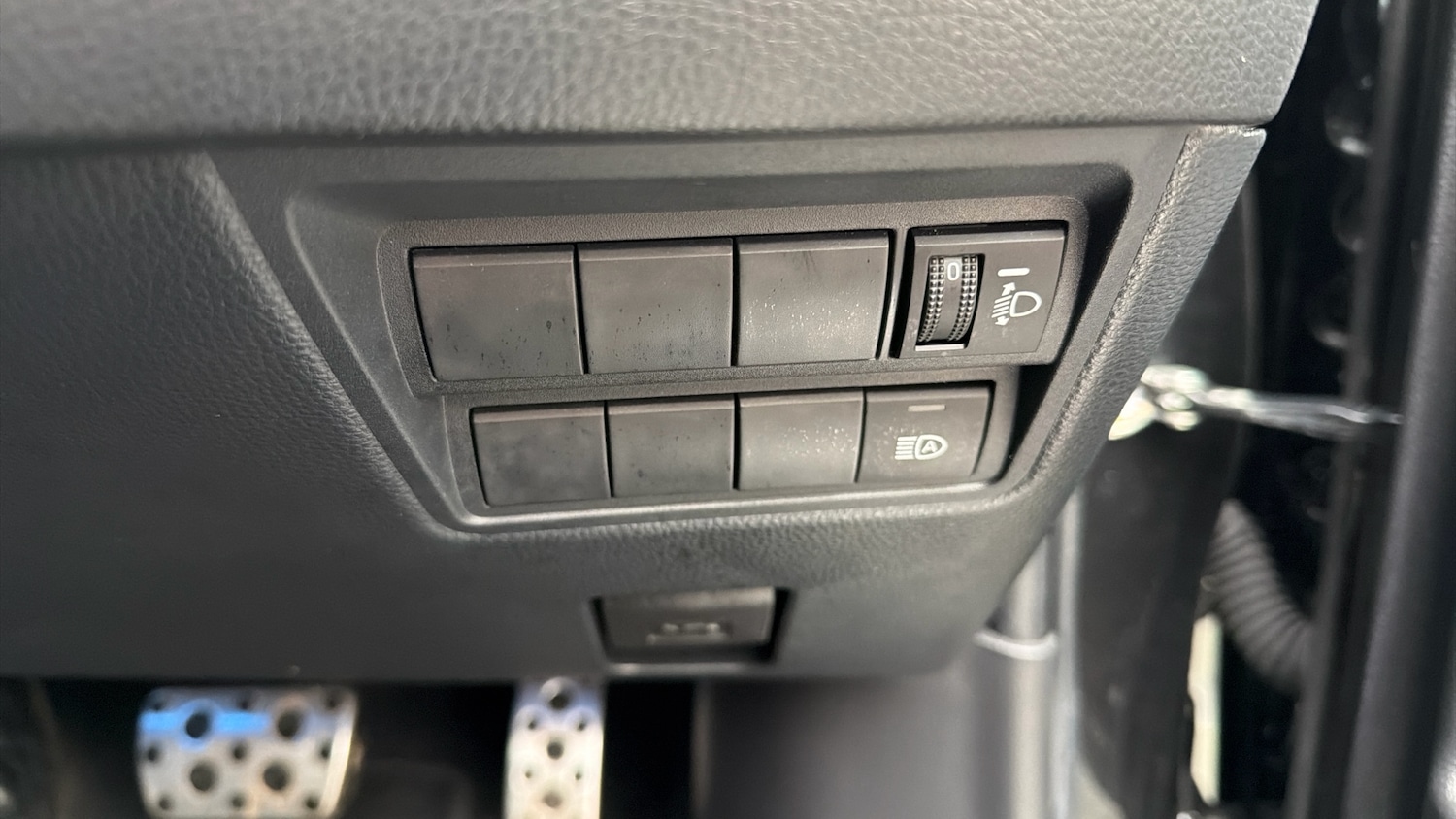 Used Toyota Yaris 2023 for sale - 77591297: Photo 30