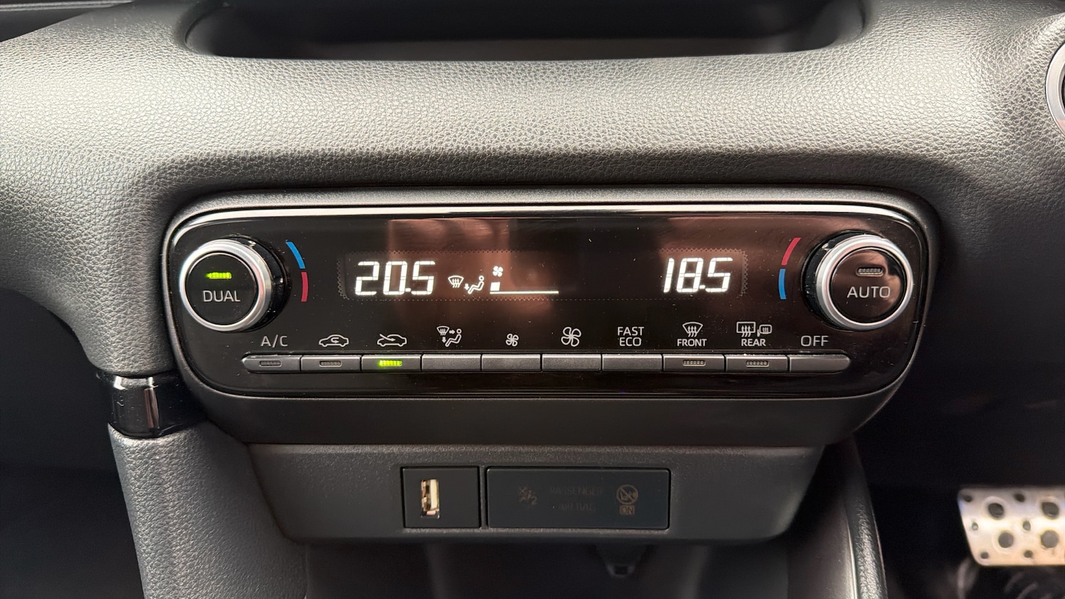 Used Toyota Yaris 2023 for sale - 77591297: Photo 36