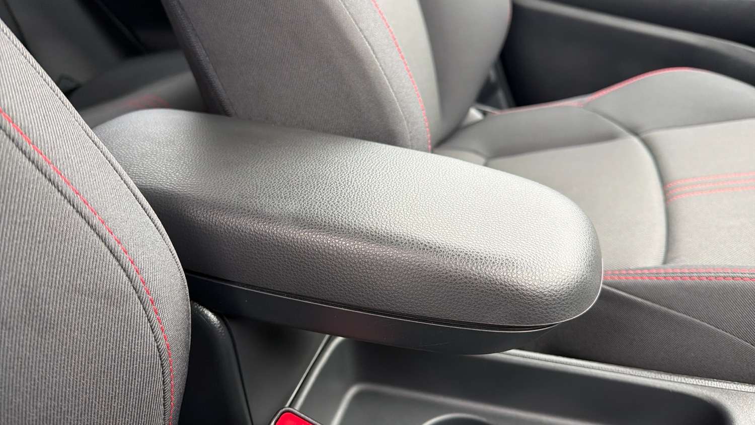 Used Toyota Yaris 2023 for sale - 77591297: Photo 39