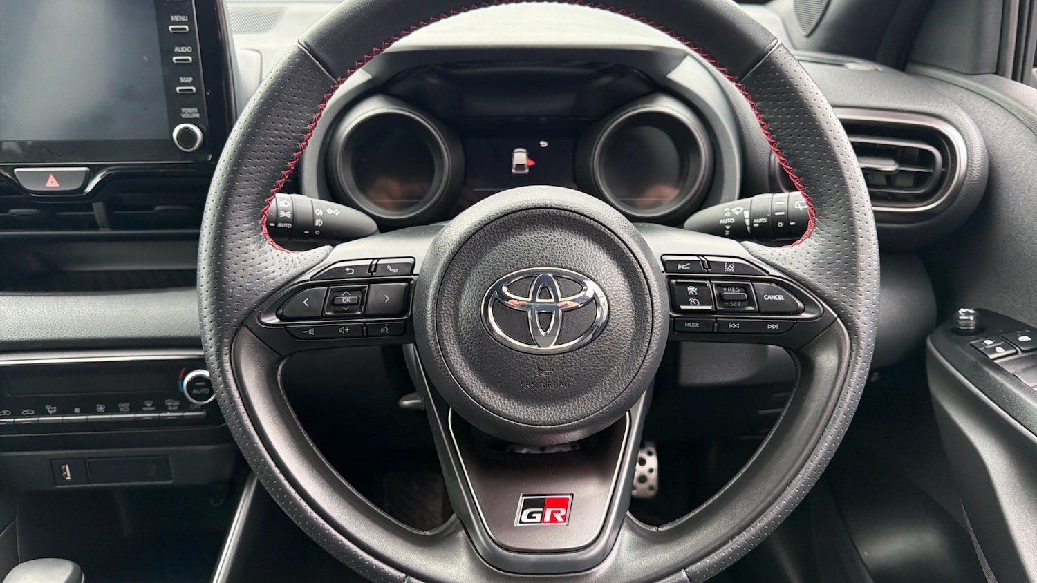 Used Toyota Yaris 2023 for sale - 77591297: Photo 8