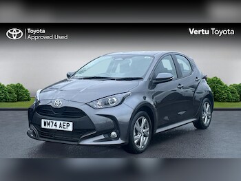 Used Toyota Yaris 2024 for sale - 77517444: Photo