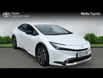 2025 (25) - 1.8 VVTi Plug-in Excel 5dr CVT Hatchback