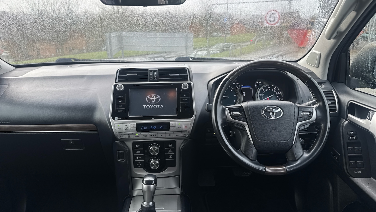 Used Toyota Land Cruiser 2019 for sale - 77834267: Photo 5