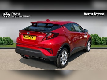 Used Toyota C-HR 2023 for sale - 79244150: Photo