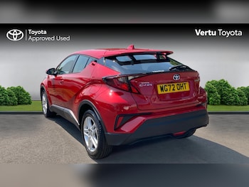 Used Toyota C-HR 2023 for sale - 79244150: Photo