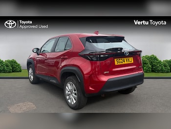 Used Toyota Yaris Cross 2024 for sale - 79260981: Photo