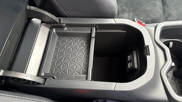 Used Toyota RAV4 2025 for sale - 76232223: Photo 33