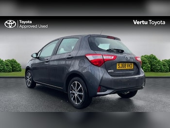 Used Toyota Yaris 2018 for sale - 76719170: Photo