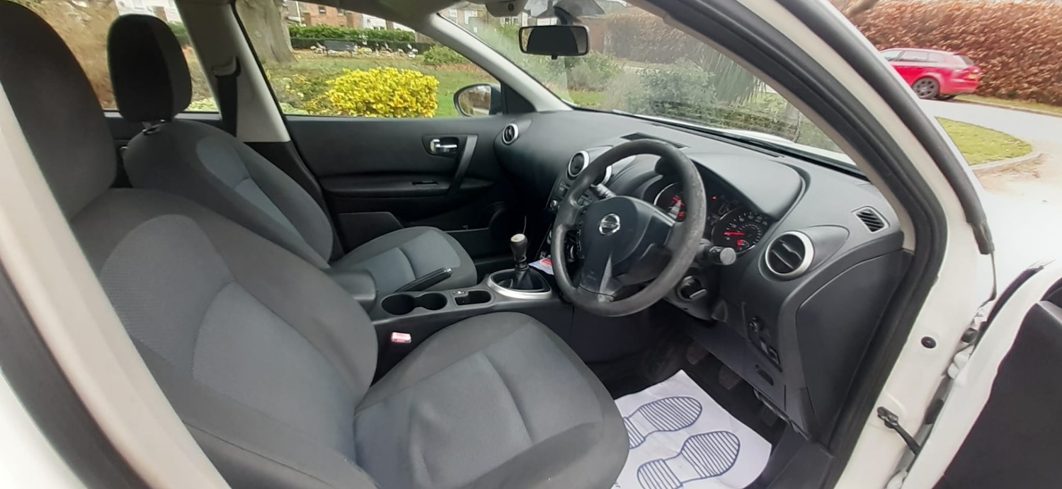 Used Nissan Qashqai 2011 for sale - 77694447: Photo 9