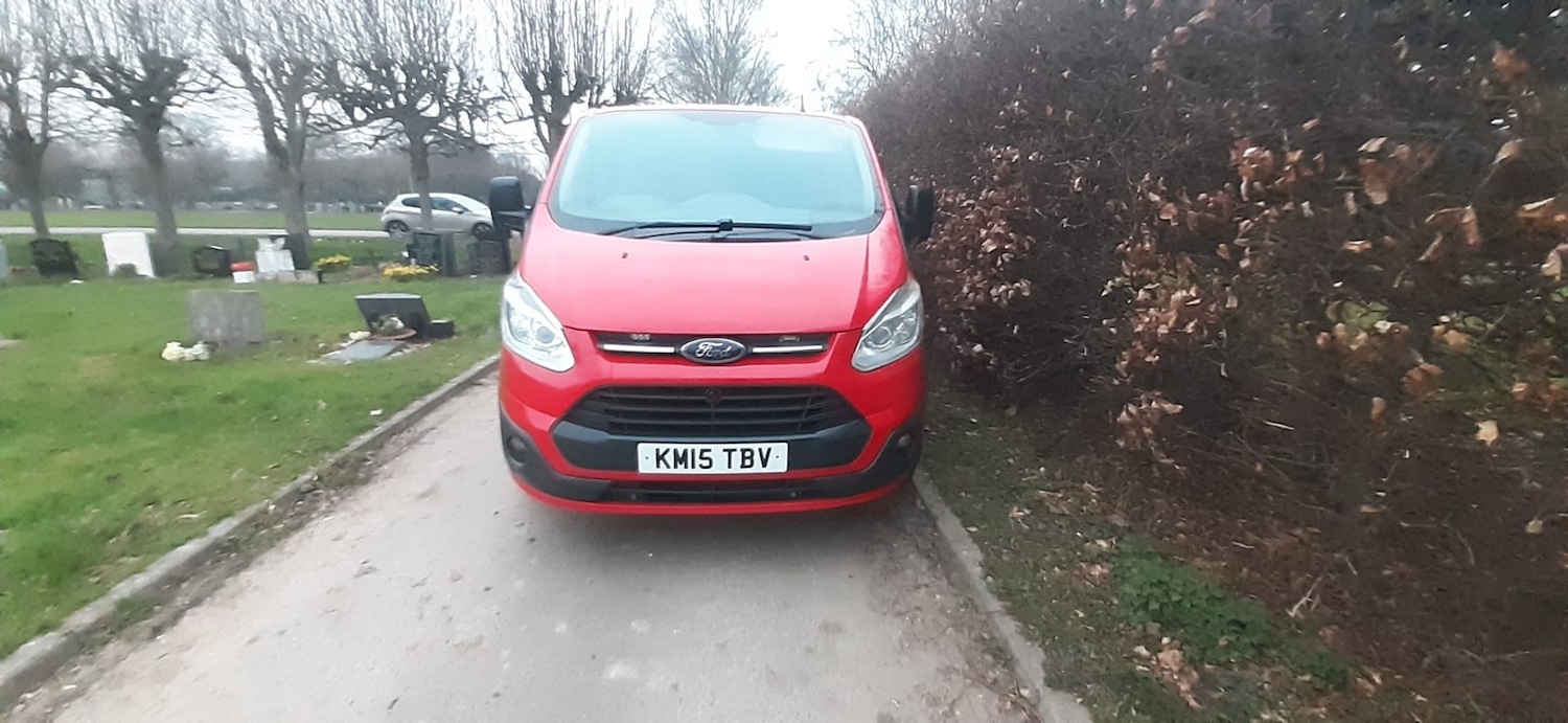 Used Ford Transit Custom 2015 for sale - 77750275: Photo 2