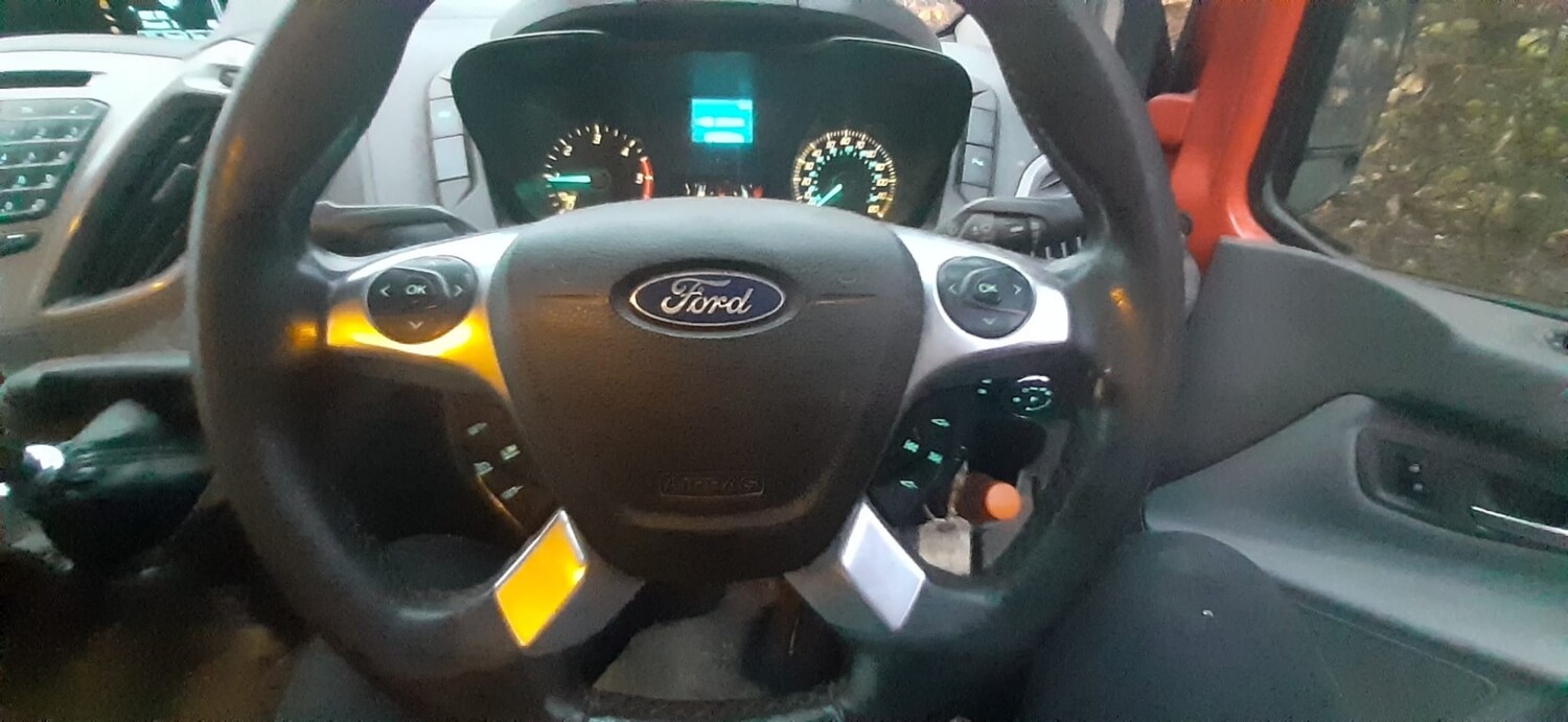 Used Ford Transit Custom 2015 for sale - 77750275: Photo 8