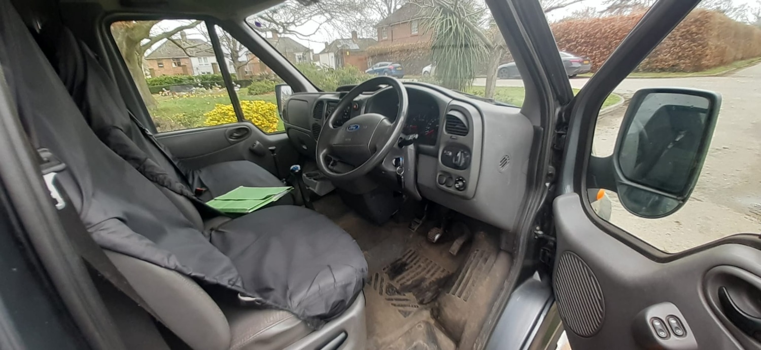 Used Ford Transit 2005 for sale - 77902606: Photo 8