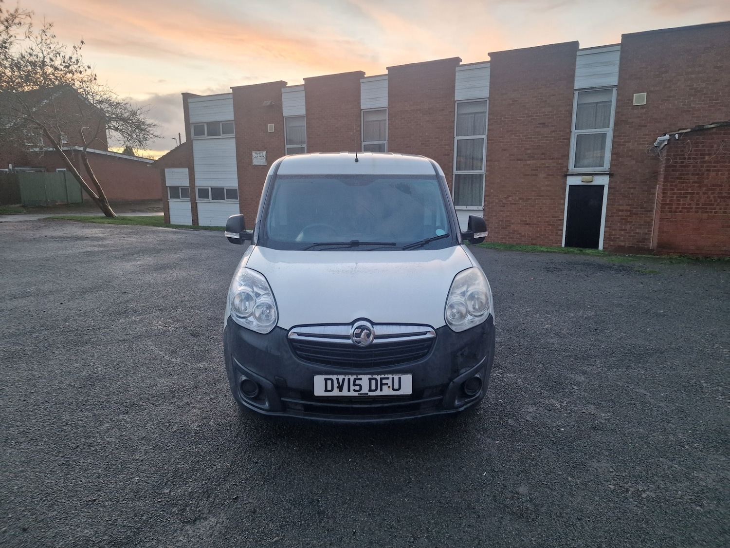 Used Vauxhall Combo 2015 for sale - 77340097: Photo 2