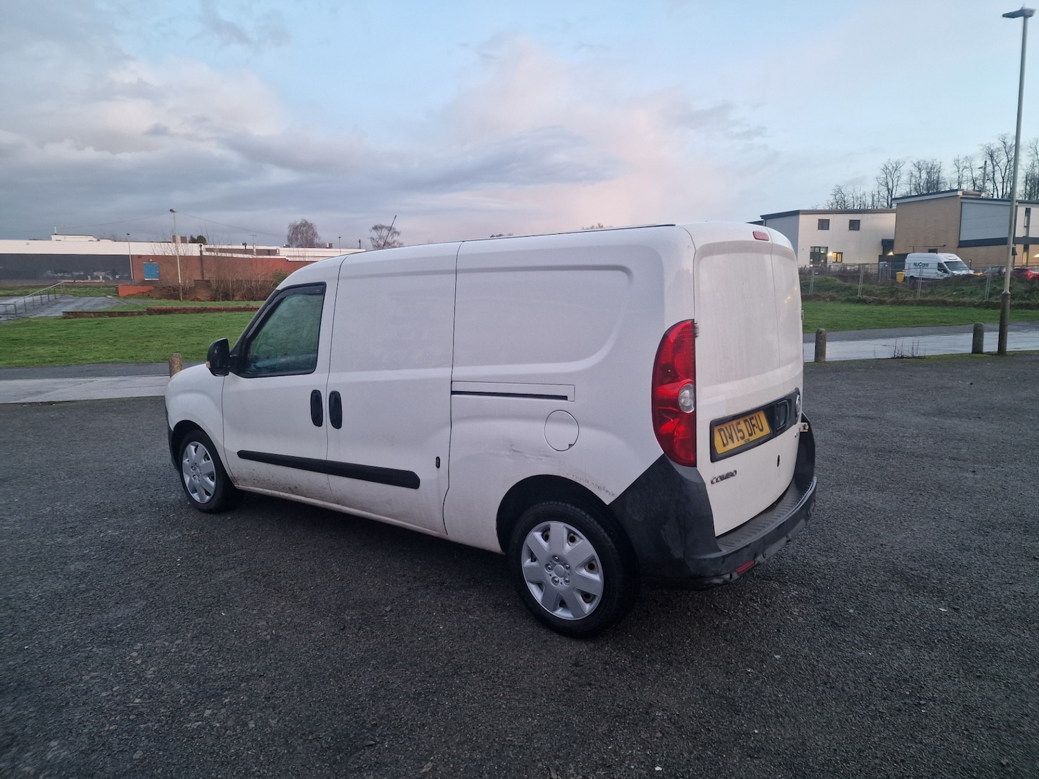 Used Vauxhall Combo 2015 for sale - 77340097: Photo 4