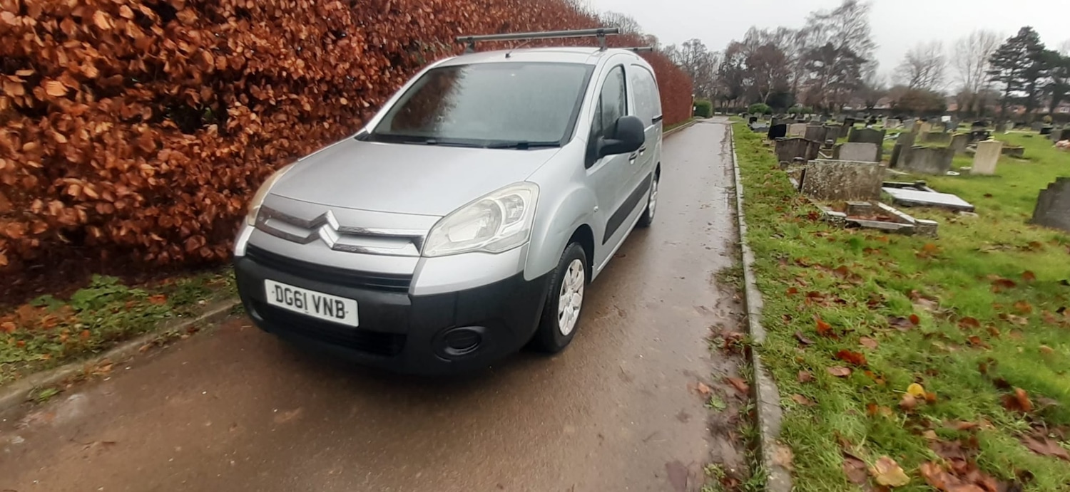 Used Citroen Berlingo 2011 for sale - 76808376: Photo 3