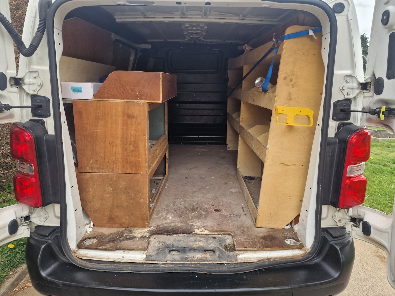 Used Peugeot Expert 2017 for sale - 78199619: Photo 8