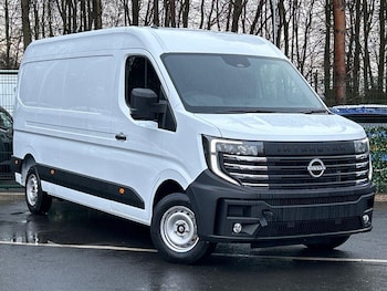 Nissan Interstar feature image
