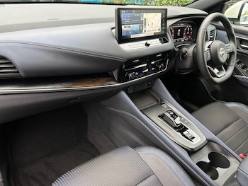 Used Nissan Qashqai 2023 for sale - 76249602: Photo 2