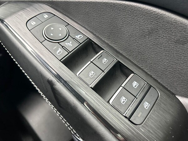 Used Nissan Qashqai 2023 for sale - 76249602: Photo 46