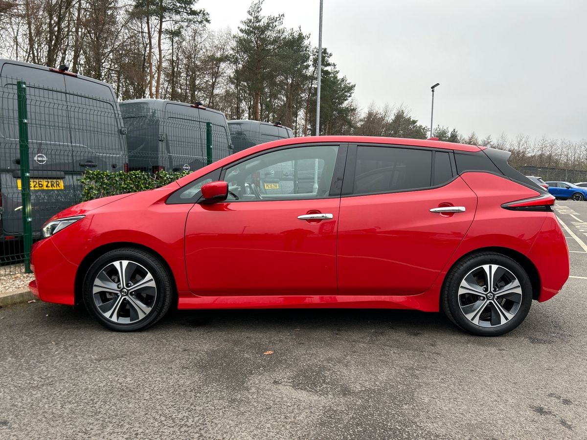 Used Nissan Leaf 2021 for sale - 77805312: Photo 6