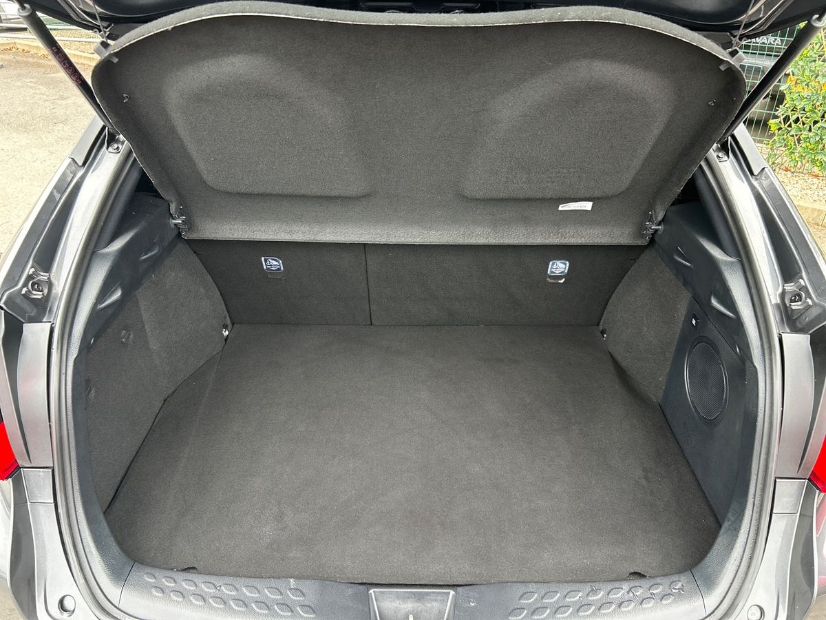 Used Toyota C-HR 2022 for sale - 77996388: Photo 22