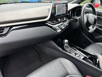 Used Toyota C-HR 2022 for sale - 77996388: Photo