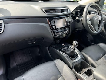 Used Nissan X-Trail 2017 for sale - 79526664: Photo