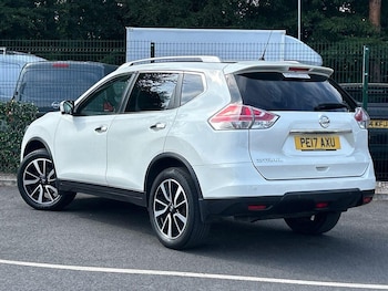 Used Nissan X-Trail 2017 for sale - 79526664: Photo