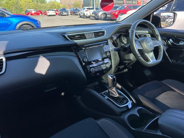 Used Nissan Qashqai 2021 for sale - 76300175: Photo 2