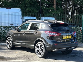 Used Nissan Qashqai 2021 for sale - 76300175: Photo 3
